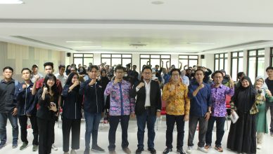 SUWAIB AMIRUDDIN FOUNDATION (SAF) DAN BEM FISIP UNTIRTA GELAR BEDAH BUKU “PEMILU KASIH SAYANG” KARYA ALI FAISAL